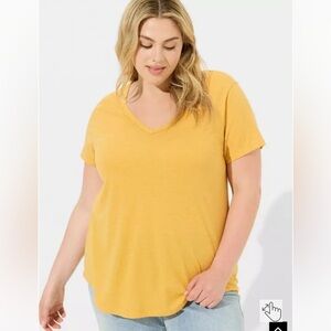 NWT Torrid Girlfriend Signature Jersey V-Neck Tee, Size 2X